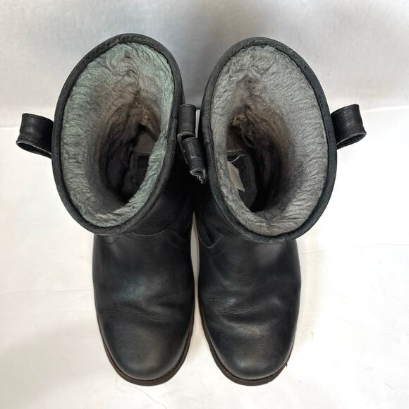Ugg Men\'s Stoneman Black Leather Calfskin Wool Pull On Boots Size 10
US main image 6